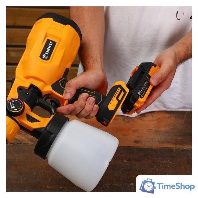 Краскораспылитель Deko DKSG20K2 063-4020 (с 2-мя АКБ) - Изображение №6 — Интернет-магазин Time-Shop