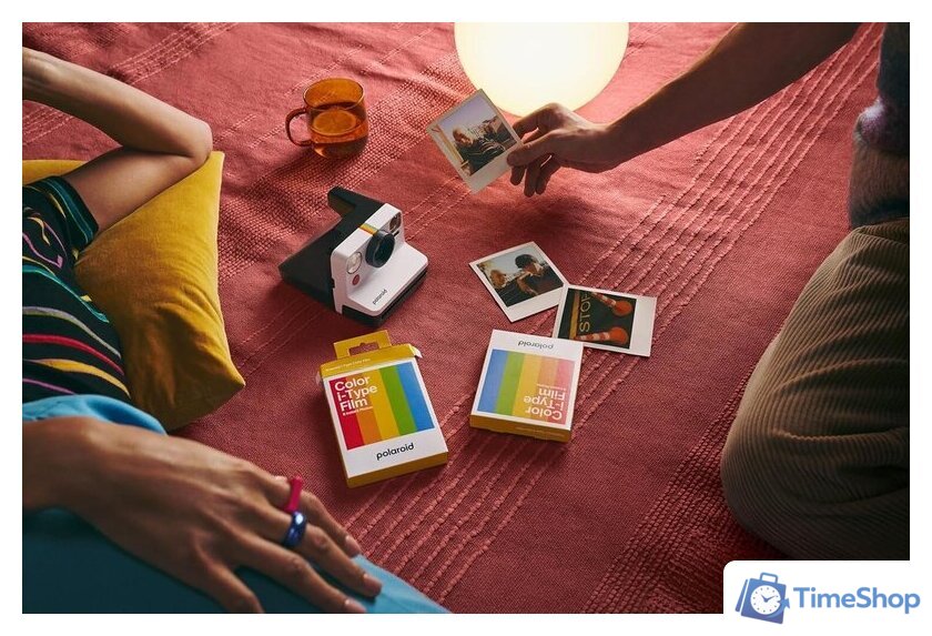 Фотоаппарат Polaroid Now Instant Camera Generation 2 (черный/белый) - Изображение №7 — Интернет-магазин Time-Shop