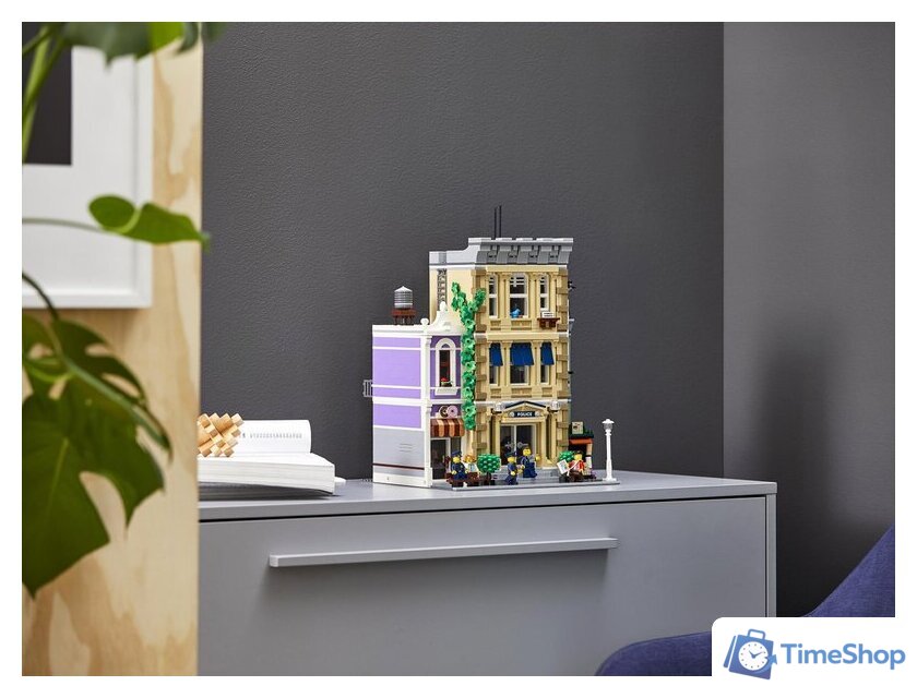 Конструктор LEGO Creator 10278 Полицейский участок - Изображение №28 — Интернет-магазин Time-Shop