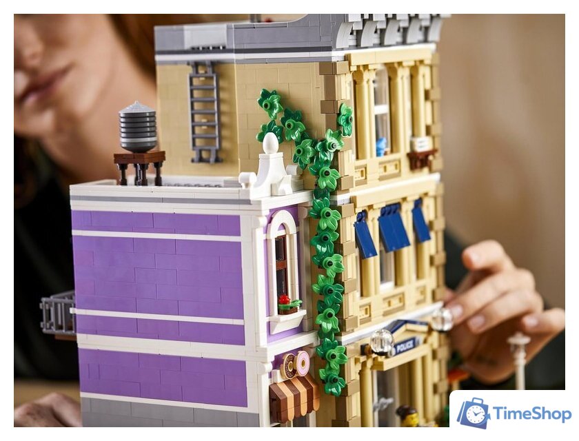 Конструктор LEGO Creator 10278 Полицейский участок - Изображение №19 — Интернет-магазин Time-Shop