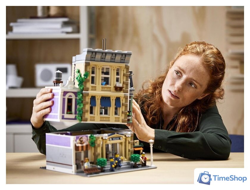 Конструктор LEGO Creator 10278 Полицейский участок - Изображение №29 — Интернет-магазин Time-Shop