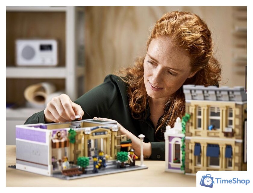 Конструктор LEGO Creator 10278 Полицейский участок - Изображение №18 — Интернет-магазин Time-Shop