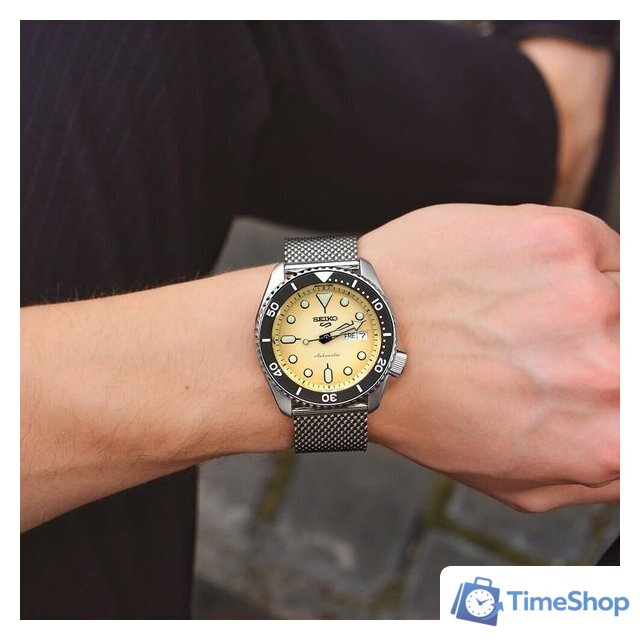 Наручные часы Seiko 5 Sports SRPD67K1 - Изображение №8 — Интернет-магазин Time-Shop