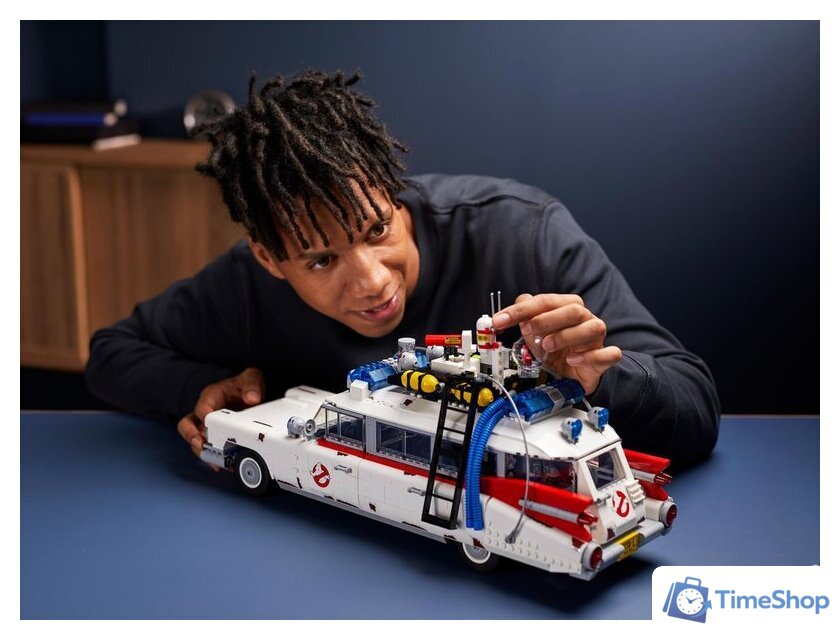 Конструктор LEGO Creator 10274 Автомобиль Охотников за привидениями ECTO-1 - Изображение №16 — Интернет-магазин Time-Shop
