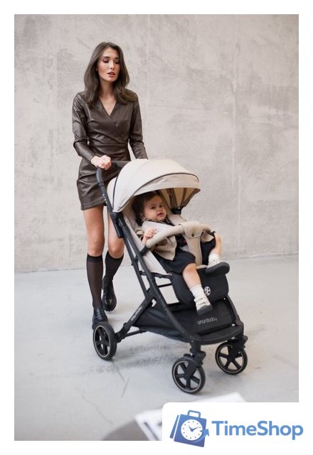 Коляска прогулочная «книга» Amarobaby Airy (бежевый) - Изображение №9 — Интернет-магазин Time-Shop