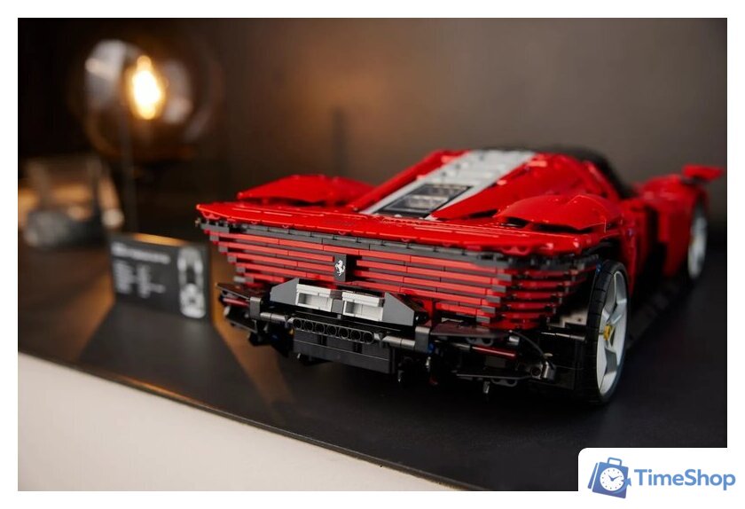Конструктор LEGO Technic 42143 Ferrari Daytona SP3 - Изображение №9 — Интернет-магазин Time-Shop