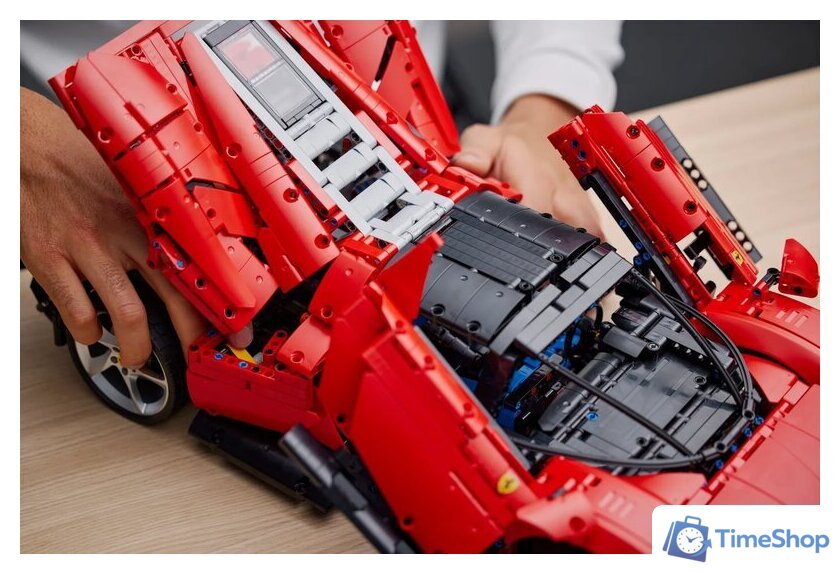 Конструктор LEGO Technic 42143 Ferrari Daytona SP3 - Изображение №13 — Интернет-магазин Time-Shop
