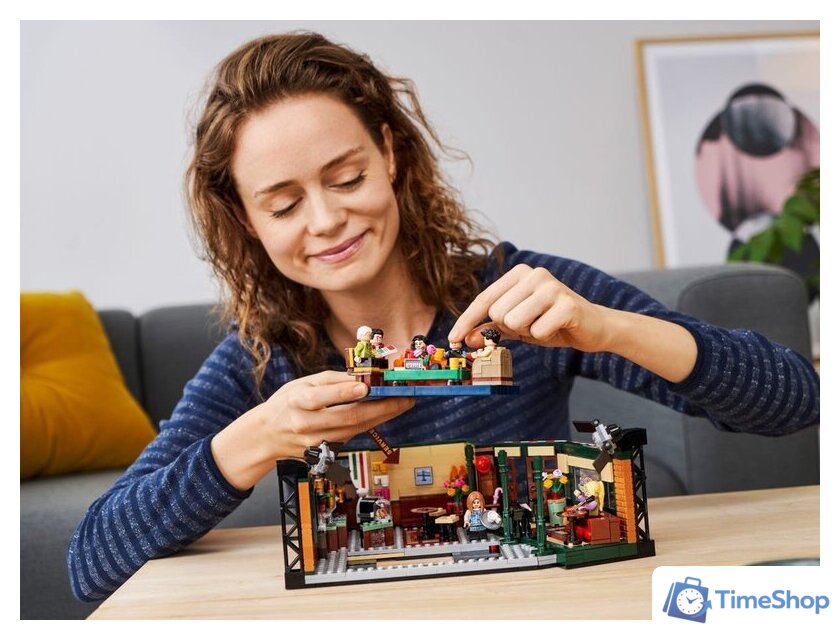 Конструктор LEGO Ideas 21319 Центральная кофейня - Изображение №21 — Интернет-магазин Time-Shop
