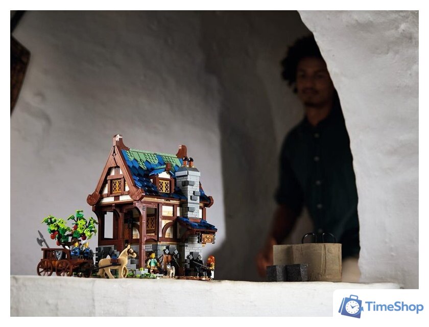 Конструктор LEGO Ideas 21325 Средневековая кузница - Изображение №24 — Интернет-магазин Time-Shop