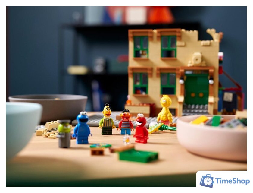 Конструктор LEGO Ideas 21324 Улица Сезам, 123 - Изображение №19 — Интернет-магазин Time-Shop