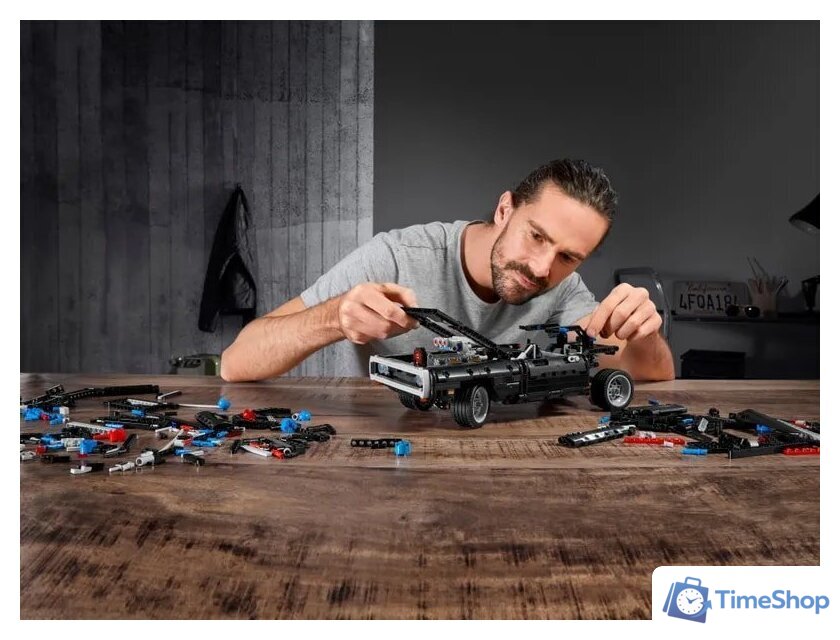 Конструктор LEGO Technic 42111 Dodge Charger Доминика Торетто - Изображение №8 — Интернет-магазин Time-Shop