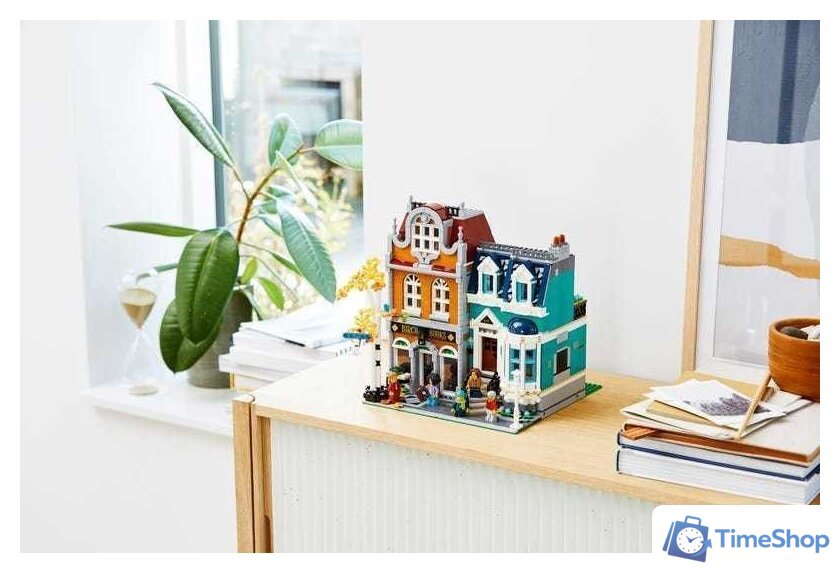 Конструктор LEGO Creator 10270 Книжный магазин - Изображение №19 — Интернет-магазин Time-Shop