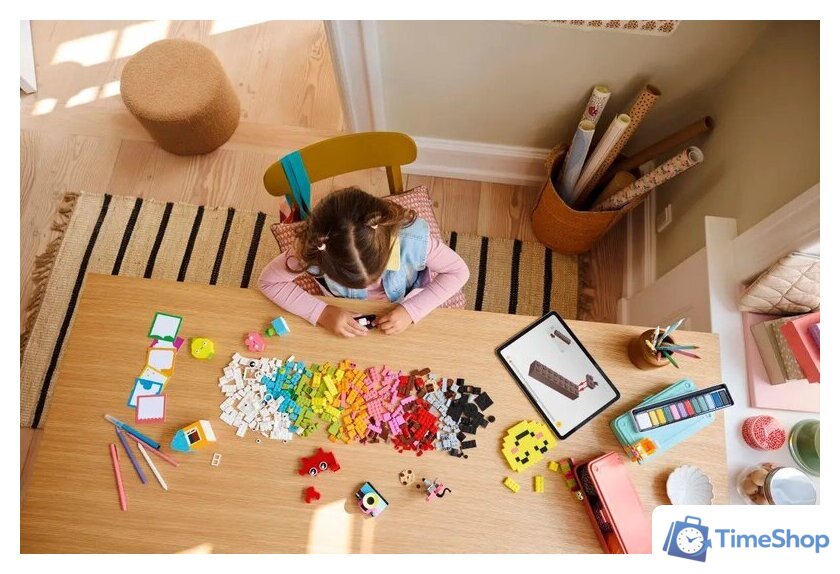 Конструктор LEGO Classic Креативная коробочка счастья 11042 - Изображение №17 — Интернет-магазин Time-Shop