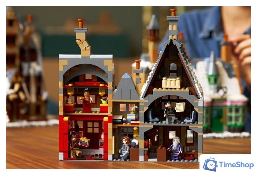 Конструктор LEGO Harry Potter 76457 Деревня Хогсмид – Коллекционное издание - Изображение №14 — Интернет-магазин Time-Shop
