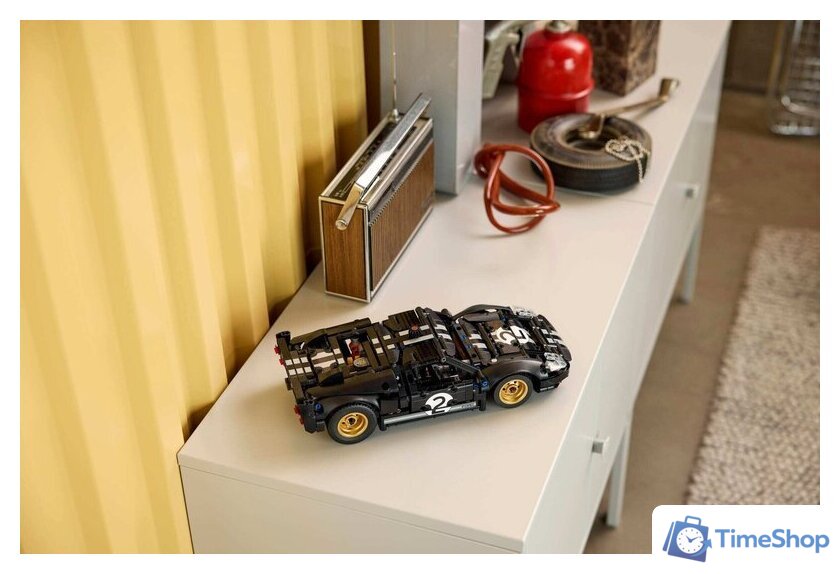 Конструктор LEGO Technic 42223 Гоночный автомобиль Ford GT40 MKII 1966 - Изображение №14 — Интернет-магазин Time-Shop