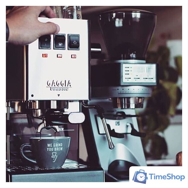 Рожковая кофеварка Gaggia Classic Evo Inox 9481/11 - Изображение №3 — Интернет-магазин Time-Shop