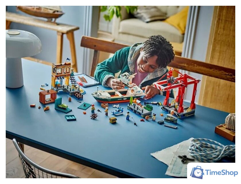 Конструктор LEGO City 60422 Морской порт с грузовым судном - Изображение №11 — Интернет-магазин Time-Shop
