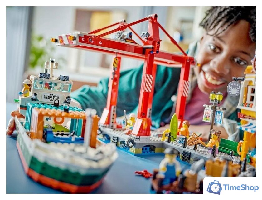 Конструктор LEGO City 60422 Морской порт с грузовым судном - Изображение №10 — Интернет-магазин Time-Shop