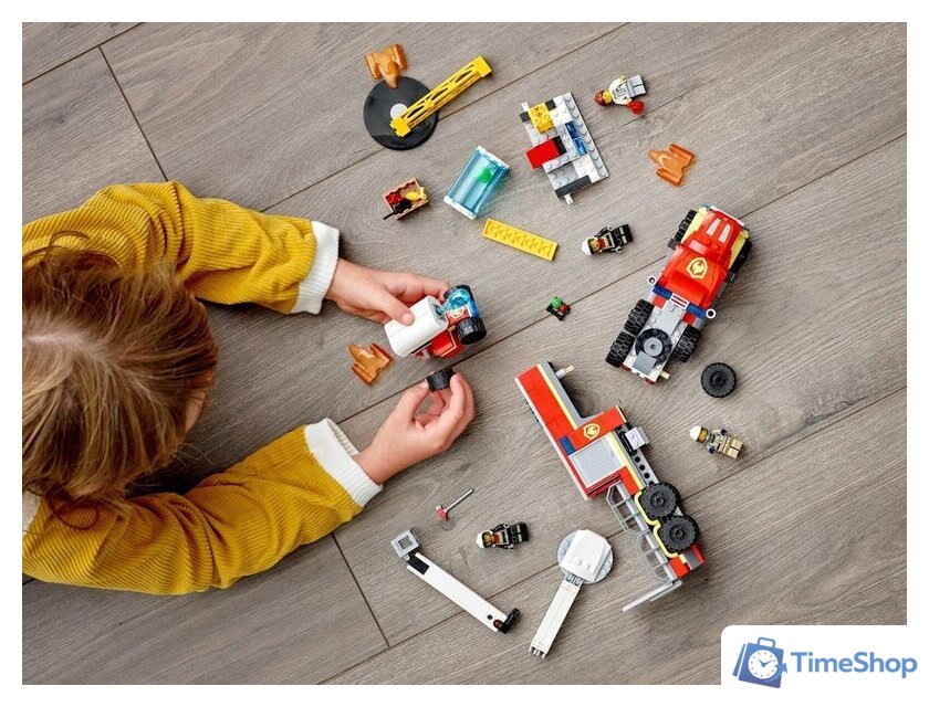 Конструктор LEGO City 60282 Команда пожарных - Изображение №11 — Интернет-магазин Time-Shop