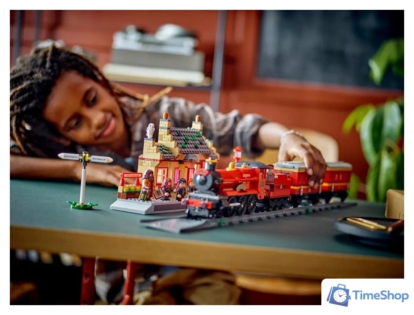 Конструктор LEGO Harry Potter 76423 Поезд Хогвартс-Экспресс со станцией Хогсмид - Изображение №8 — Интернет-магазин Time-Shop