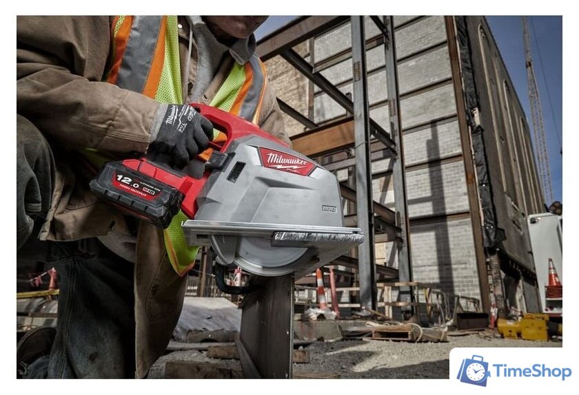 Дисковая (циркулярная) пила Milwaukee Fuel M18 FMCS66-0C 4933472110 (без АКБ, кейс) - Изображение №3 — Интернет-магазин Time-Shop