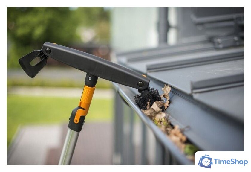 Очиститель желобов Fiskars 1001414 - Изображение №4 — Интернет-магазин Time-Shop
