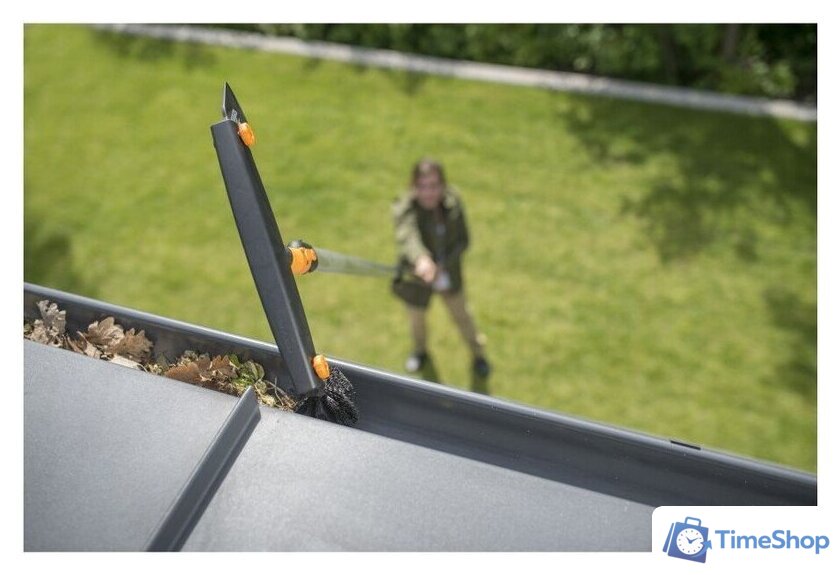 Очиститель желобов Fiskars 1001414 - Изображение №6 — Интернет-магазин Time-Shop