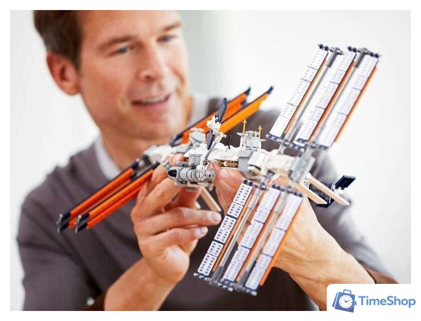 Конструктор LEGO Ideas 21321 Международная Космическая Станция - Изображение №14 — Интернет-магазин Time-Shop