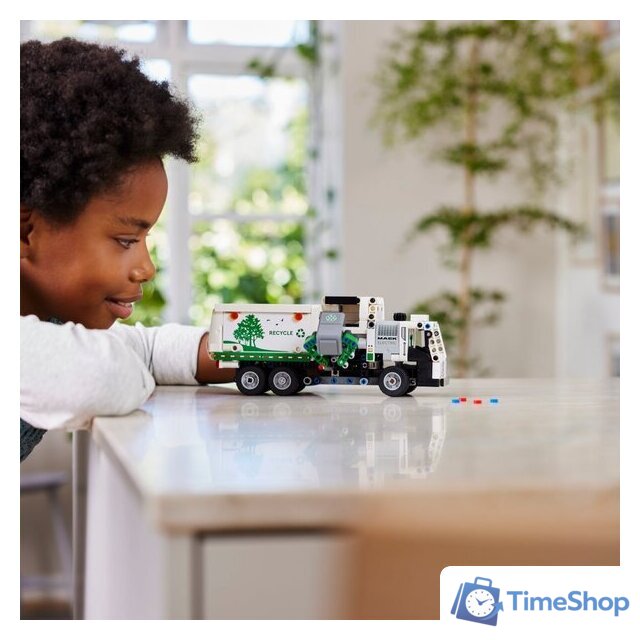 Конструктор LEGO Technic 42167 Электрический мусоровоз Mack LR - Изображение №9 — Интернет-магазин Time-Shop