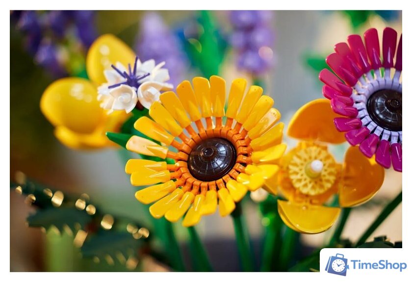 Конструктор LEGO Icons 10313 Букет полевых цветов - Изображение №6 — Интернет-магазин Time-Shop