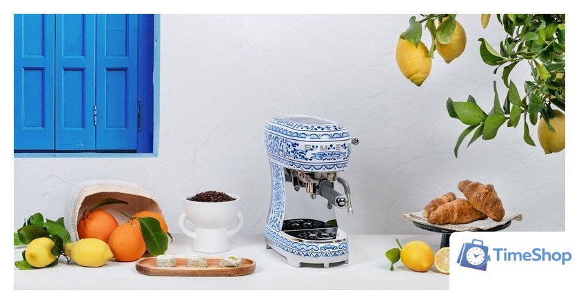 Рожковая кофеварка Smeg ECF02DGBEU - Изображение №5 — Интернет-магазин Time-Shop