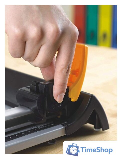 Роликовый резак Fellowes SafeCut Electron A3 - Изображение №5 — Интернет-магазин Time-Shop