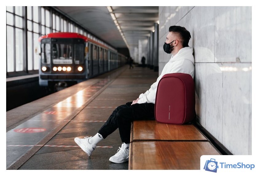 Городской рюкзак XD Design Bobby Hero Regular (красный) - Изображение №34 — Интернет-магазин Time-Shop