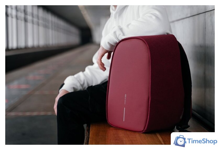 Городской рюкзак XD Design Bobby Hero Regular (красный) - Изображение №32 — Интернет-магазин Time-Shop