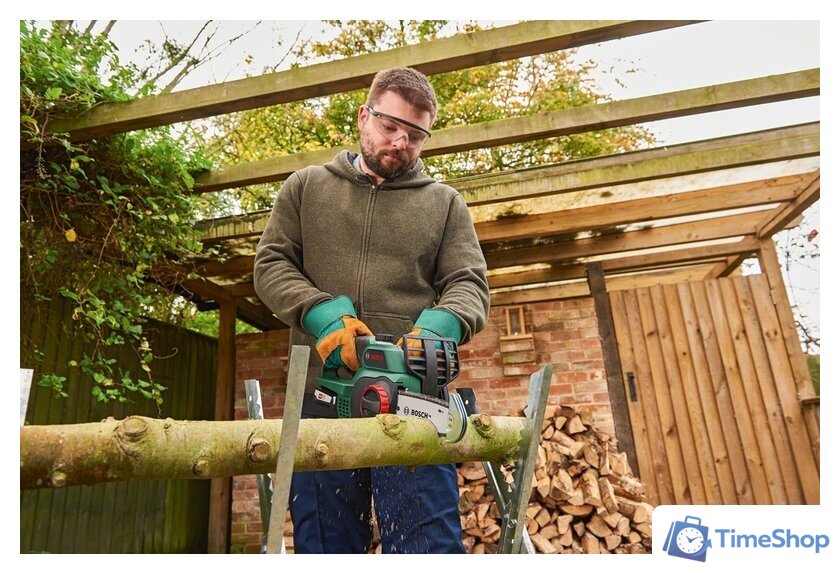 Аккумуляторная пила Bosch UniversalChain 18 06008B8000 (с АКБ) - Изображение №4 — Интернет-магазин Time-Shop