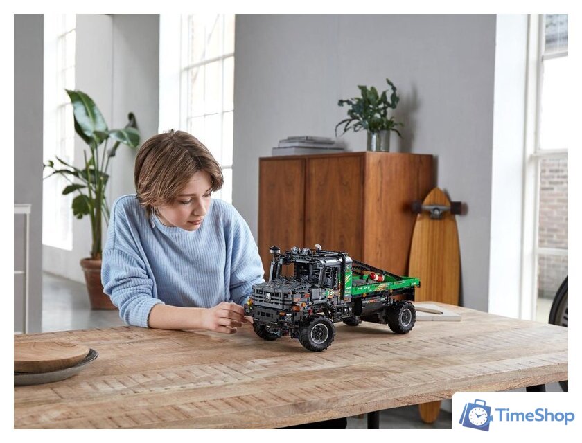 Конструктор LEGO Technic 42129 Полноприводный грузовик Mercedes-Benz Zetros - Изображение №22 — Интернет-магазин Time-Shop