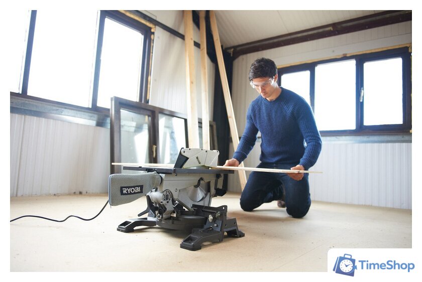 Распиловочный (циркулярный) станок Ryobi RTS1800-G - Изображение №2 — Интернет-магазин Time-Shop