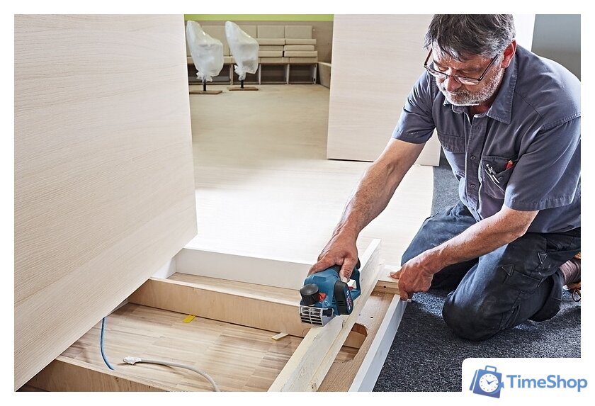 Рубанок Bosch GHO 12V-20 Professional 06015A7000 (без АКБ) - Изображение №2 — Интернет-магазин Time-Shop