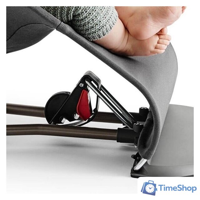 Шезлонг BabyBjorn Bliss Mesh (сетка, антрацит) - Изображение №3 — Интернет-магазин Time-Shop