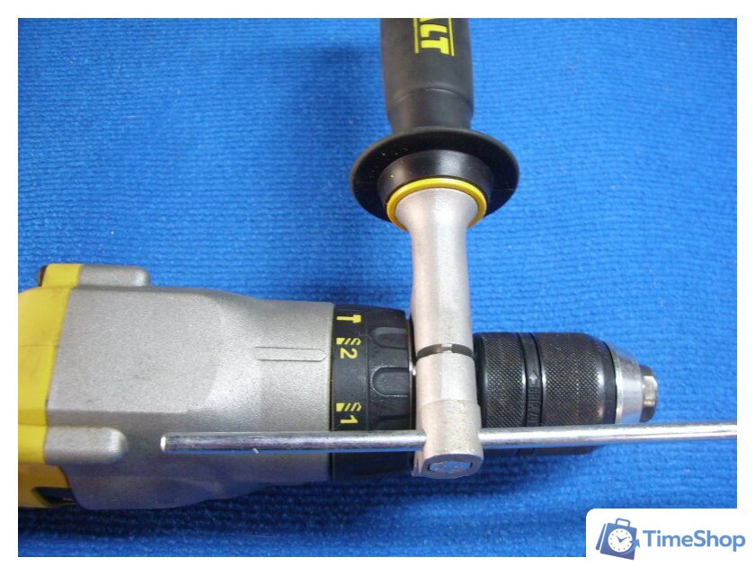 Ударная дрель DeWalt DWD522KS - Изображение №4 — Интернет-магазин Time-Shop