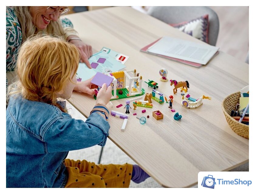 Конструктор LEGO Friends 41746 Тренировка лошадей - Изображение №6 — Интернет-магазин Time-Shop