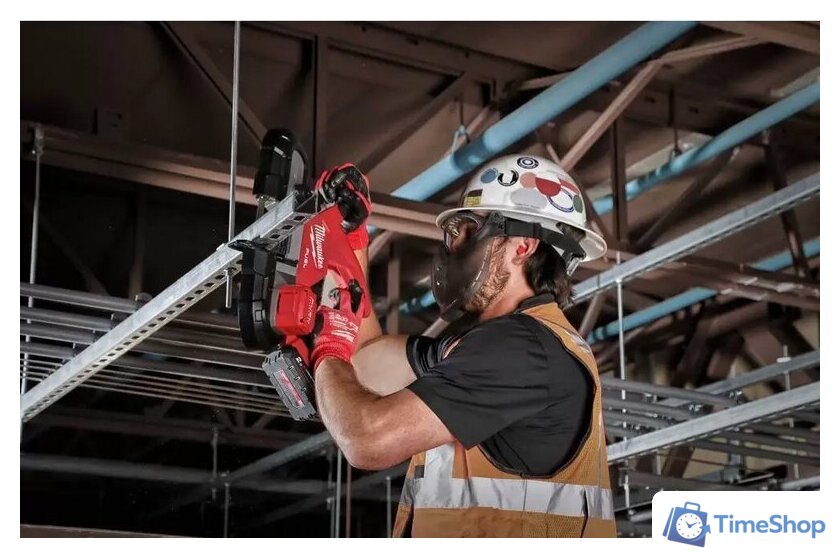 Ленточная пила Milwaukee Fuel M18 FBS85-202C 4933471497 (с 2-мя АКБ, кейс) - Изображение №6 — Интернет-магазин Time-Shop