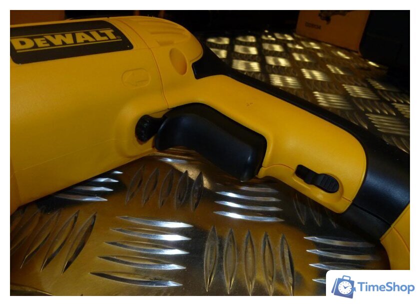 Ударная дрель DeWalt DWD524KS - Изображение №6 — Интернет-магазин Time-Shop