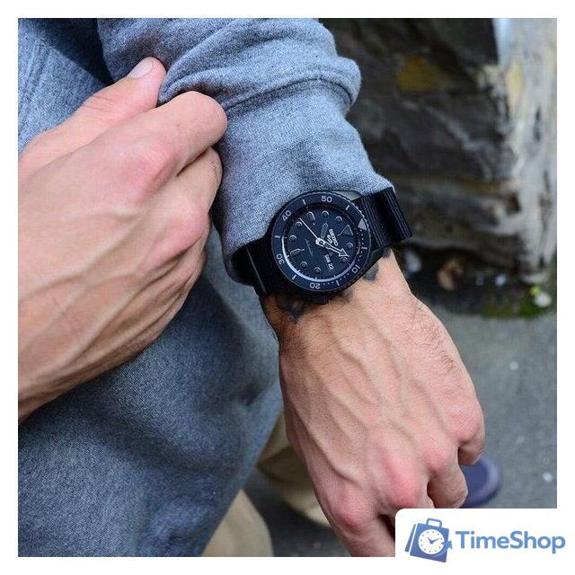 Наручные часы Seiko SRPD79K1 - Изображение №6 — Интернет-магазин Time-Shop