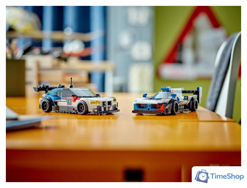 Конструктор LEGO Speed Champions 76922 Гоночные автомобили BMW M4 GT3 и BMW M Hybrid V8 - Изображение №12 — Интернет-магазин Time-Shop