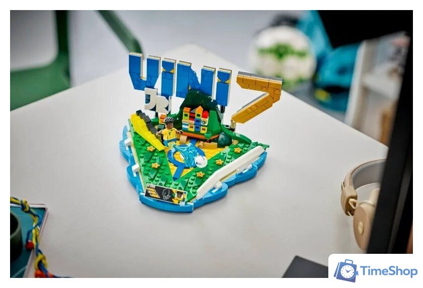 Конструктор LEGO Editions 43027 Винисиус Жуниор – лучшие моменты футбольного матча - Изображение №10 — Интернет-магазин Time-Shop