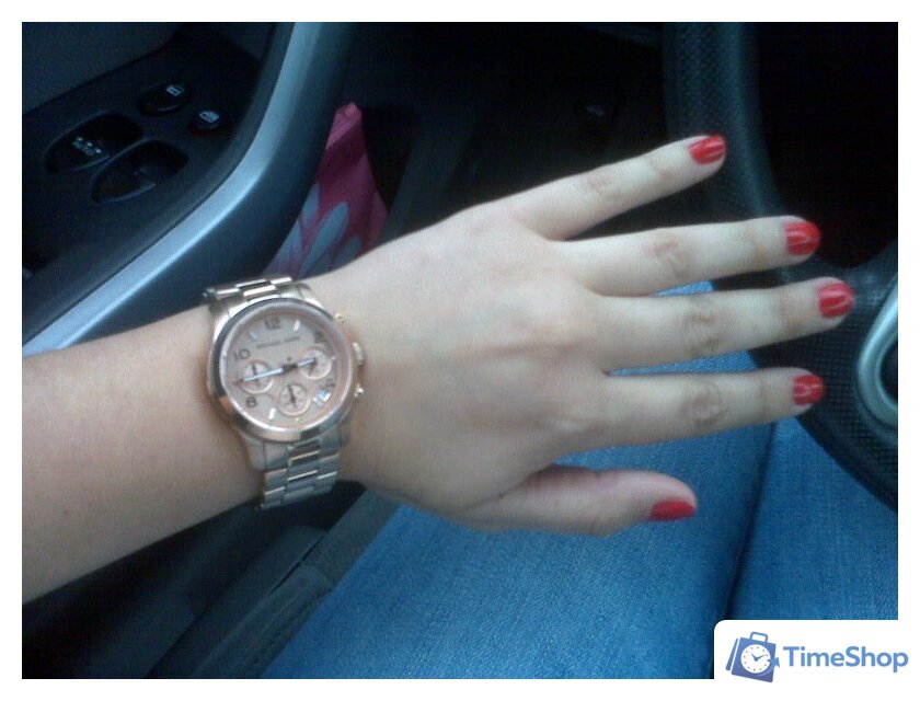 Наручные часы Michael Kors MK8281 - Изображение №10 — Интернет-магазин Time-Shop