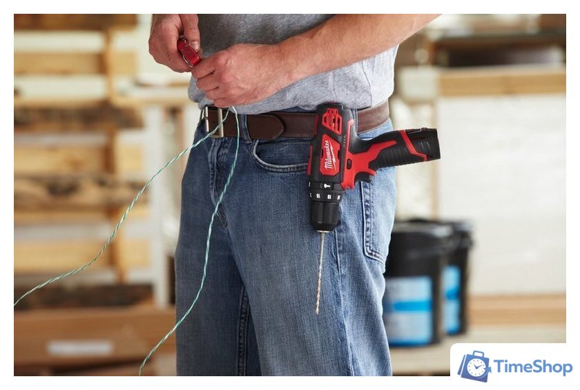 Ударная дрель-шуруповерт Milwaukee M12 BPD-202C 4933441940 (с 2-мя АКБ, кейс) - Изображение №9 — Интернет-магазин Time-Shop