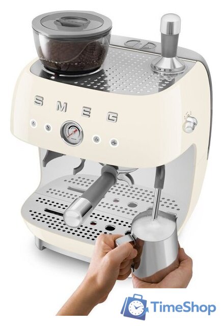 Рожковая кофеварка Smeg EGF03CREU - Изображение №5 — Интернет-магазин Time-Shop