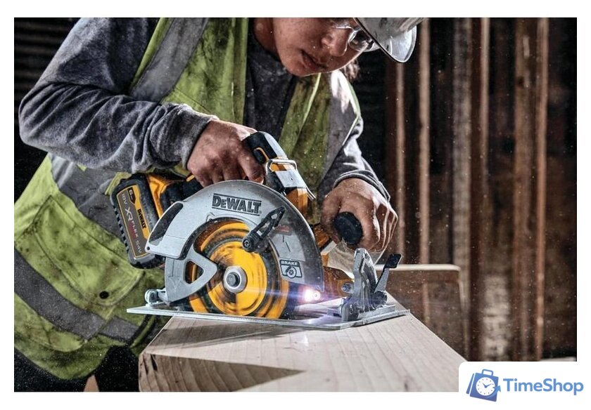 Дисковая (циркулярная) пила DeWalt DCS573NT-XJ (без АКБ, кейс) - Изображение №7 — Интернет-магазин Time-Shop